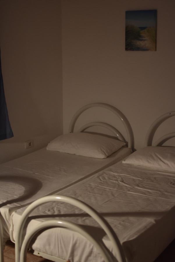 Private Apartment At Guest House Hektor & Aferdita Vlorë Εξωτερικό φωτογραφία